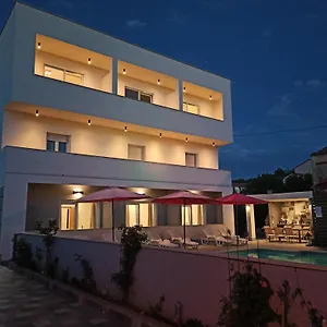 Apartmant&rooms Rosa Medulin Affittacamere